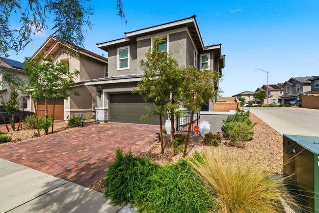 694 Monroe Hl Pl in Henderson, NV - Building Photo - Building Photo