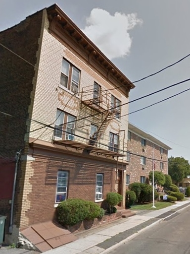 46 Calvert St in Harrison, NY - Foto de edificio