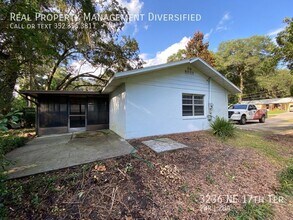 3236 NE 17th Terrace in Ocala, FL - Building Photo - Building Photo