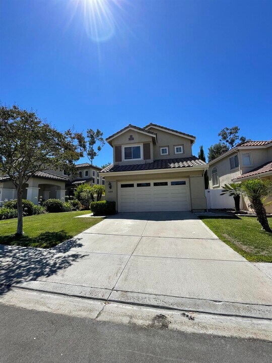 14430 Eastview Ct in San Diego, CA - Building Photo