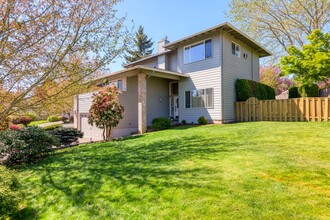 23329 SW Sherk Pl in Sherwood, OR - Building Photo - Building Photo