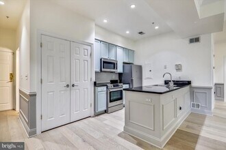 1229 12th St NW-Unit -B5 in Washington, DC - Foto de edificio - Building Photo