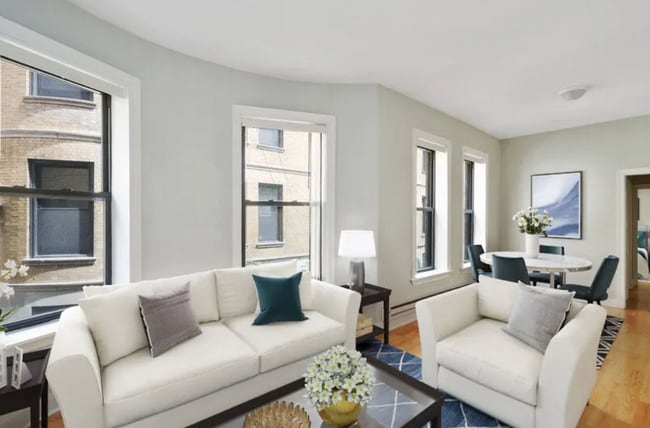 1216 N Dearborn St, Unit B1 in Chicago, IL - Building Photo - Building Photo