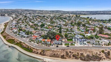 3335 Riviera Dr in San Diego, CA - Building Photo - Building Photo