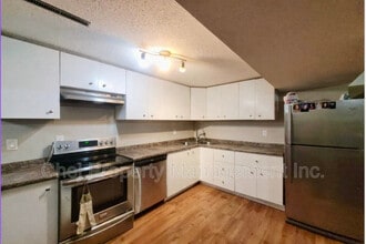 14212-14114 114 St NW in Edmonton, AB - Building Photo - Building Photo