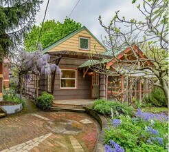 6107 NE 14th Ave in Portland, OR - Building Photo - Building Photo