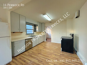 16 Pennock Rd in Arlington, NY - Building Photo - Building Photo