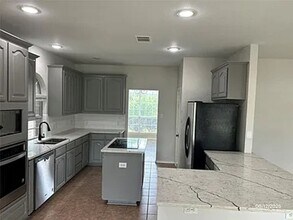 5200 St Croix Ln in Fort Worth, TX - Building Photo - Building Photo