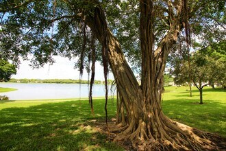 2850 Palmwood Terrace in Boca Raton, FL - Building Photo - Building Photo