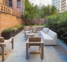 543 3rd Ave in New York, NY - Building Photo - Building Photo