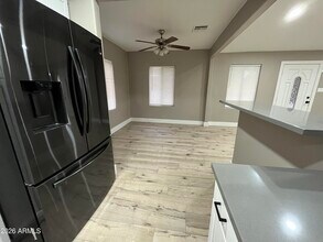 1002 S Roosevelt St in Tempe, AZ - Building Photo - Building Photo