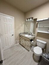 8434 Walerga Rd in Antelope, CA - Building Photo - Building Photo