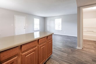 Winding Creek in Tuscaloosa, AL - Foto de edificio - Interior Photo