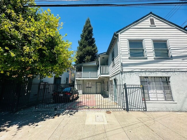 property at 1009 Solons Alley