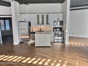 2064 Herschel St in Jacksonville, FL - Building Photo - Building Photo