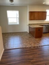 2443 W Pikes Peak Dr in Flagstaff, AZ - Building Photo - Building Photo