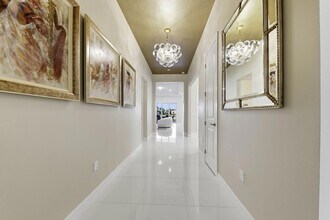 10332 Northbrook Cir in Palm Beach Gardens, FL - Building Photo - Building Photo