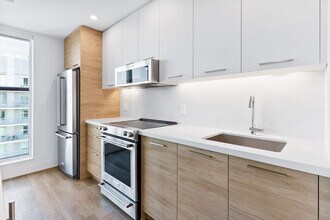 200 Redpath Ave in Toronto, ON - Building Photo - Building Photo