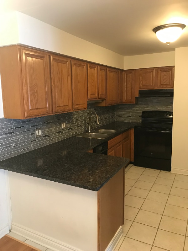 property at 41715 Utica Rd