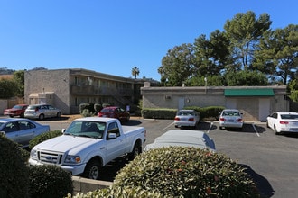 Vista Del Sol Apartments in El Cajon, CA - Building Photo - Building Photo