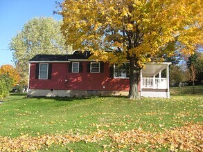 2465 Penfield Rd in Penfield, NY - Building Photo - Building Photo