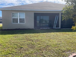 10709 Crossback Ln in Lehigh Acres, FL - Building Photo - Building Photo