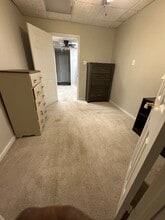 1208 Hull St, Unit 3 in Richmond, VA - Foto de edificio - Building Photo