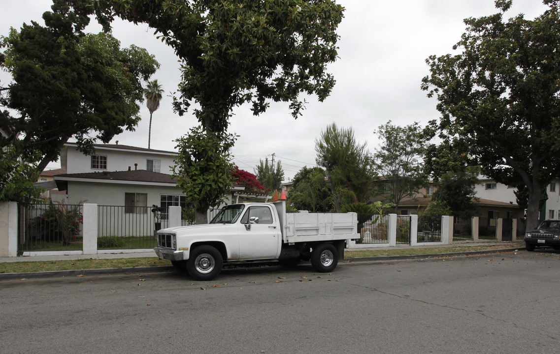 318 N Rose St in Anaheim, CA - Building Photo