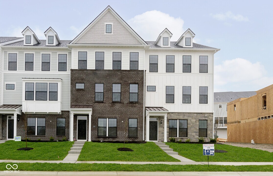 3250 Haflinger Dr in Zionsville, IN - Building Photo