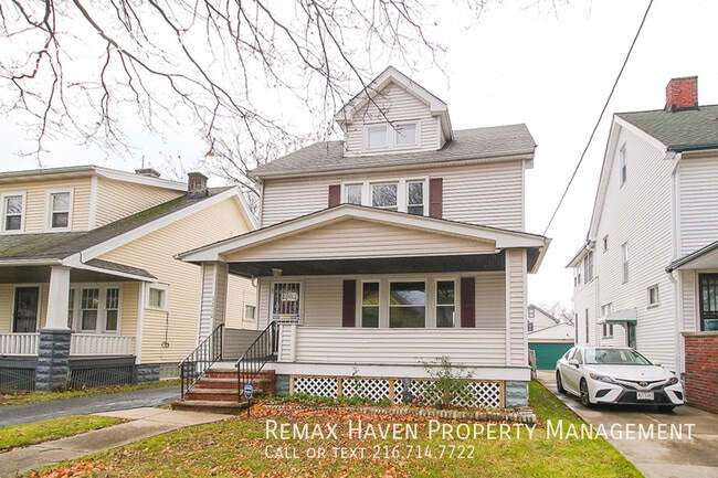 3210 E 132nd St in Cleveland, OH - Building Photo - Building Photo