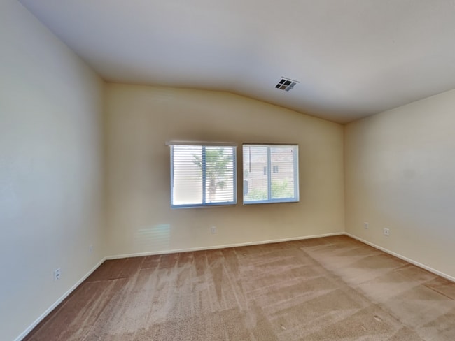 53241 Clover Blossom Ct in North Las Vegas, NV - Building Photo - Building Photo