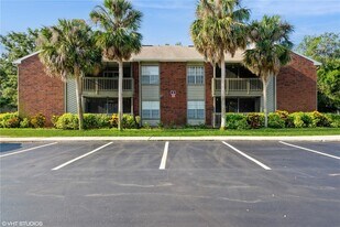 9100 Dr M.L.K. Jr St N in St. Petersburg, FL - Building Photo