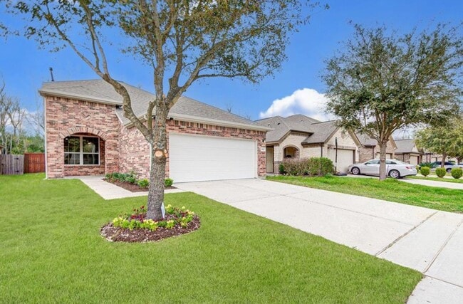 property at 1610 Thornhollow Dr