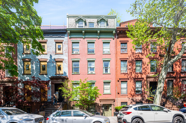 156 Clinton Street in New York, NY - Foto de edificio - Building Photo