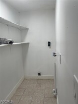 5413-5427-5427 Third Ave in Ft. Myers, FL - Building Photo