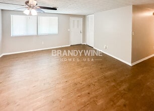 3005 Forestside Ln in College Park, GA - Building Photo - Building Photo
