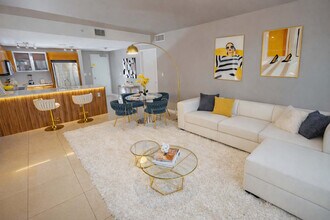 3250 NE 1st Ave, Unit FL7-ID1313358P in Miami, FL - Foto de edificio - Building Photo