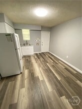 4909 Meding St in Savannah, GA - Building Photo - Building Photo