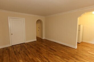 430 W Roscoe St in Chicago, IL - Building Photo - Building Photo