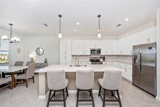 17655 Opal Sand Dr in Venice, FL - Foto de edificio - Building Photo