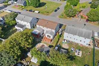 23 Hunt St in Nashua, NH - Building Photo - Building Photo