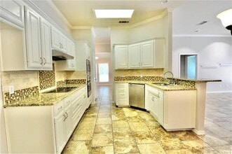 7712 Bridlewood Ct in North Richland Hills, TX - Building Photo - Building Photo