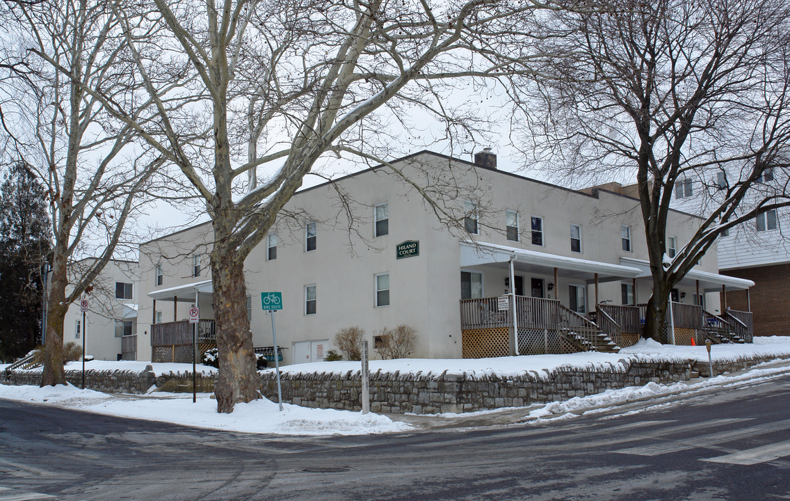 Hiland Court in State College, PA - Building Photo