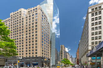 400 Park Ave S in New York, NY - Building Photo - Building Photo