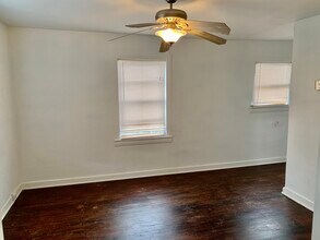 2016 Dunlavy St, Unit 3 in Houston, TX - Foto de edificio - Building Photo