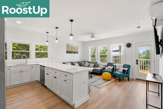 RoostUp Furnished Private Bedroom with Pri in Somerville, MA - Building Photo - Building Photo