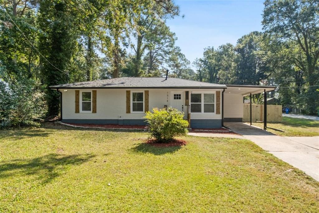 1514 Peachcrest Rd in Decatur, GA - Building Photo