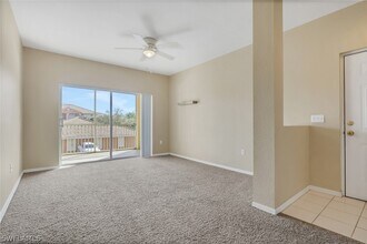 6321 Aragon Way in Ft. Myers, FL - Building Photo - Building Photo