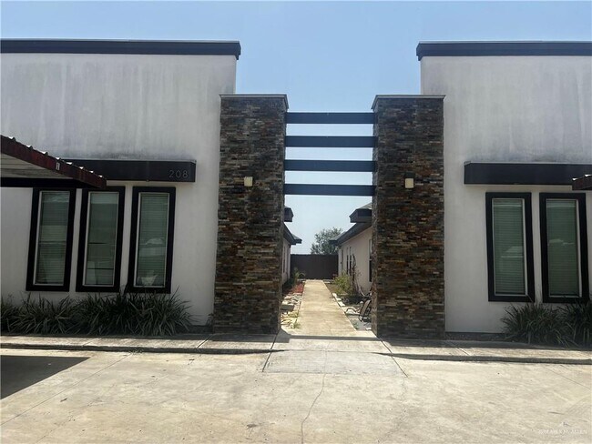 property at 9 Teak Dr