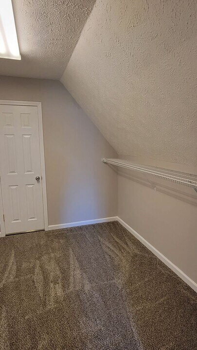 39 Baker Dr in Jackson, TN - Building Photo